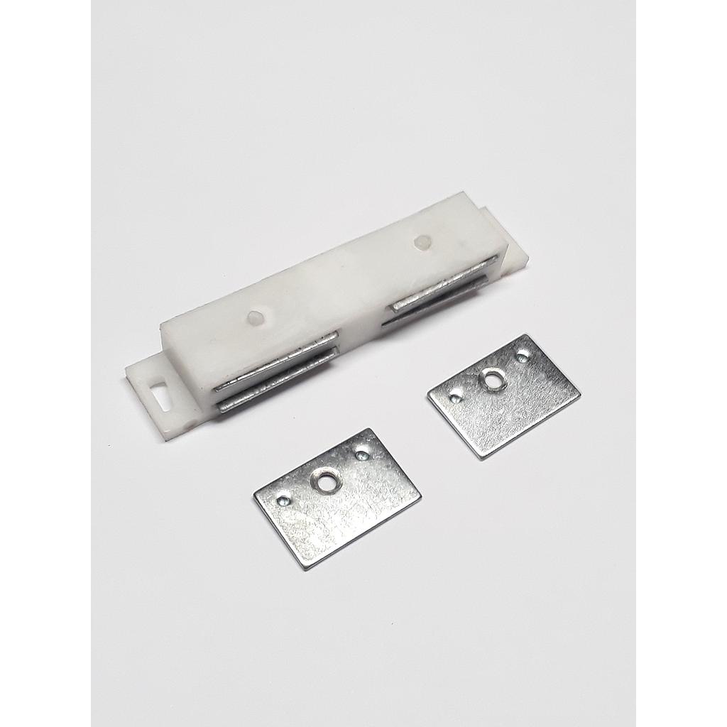 Art.2722/6428 Reten Iman doble blanco con chapa 