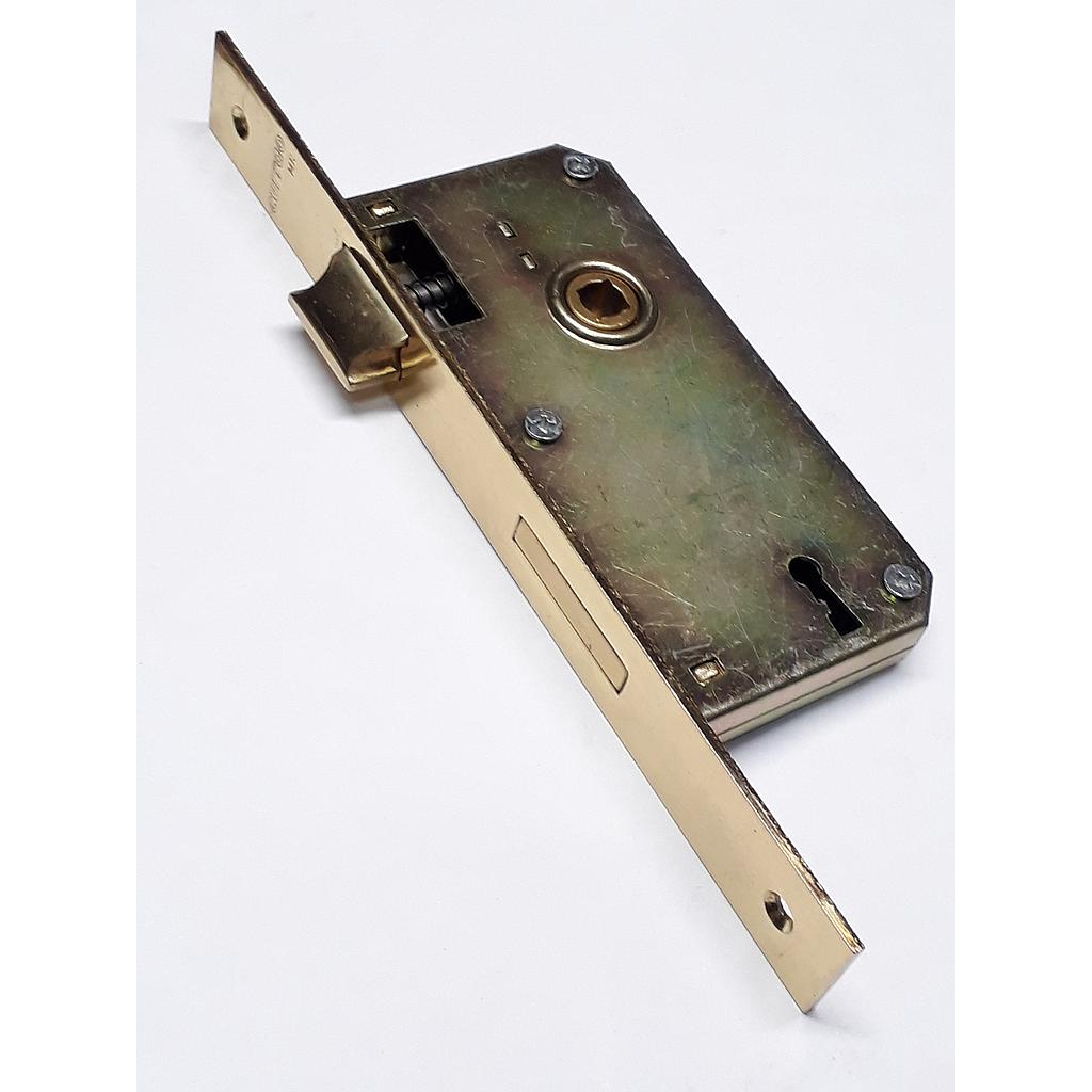 Art.1057/6969-01 Cerradura comun pasador rectang frente hierro bronceado
