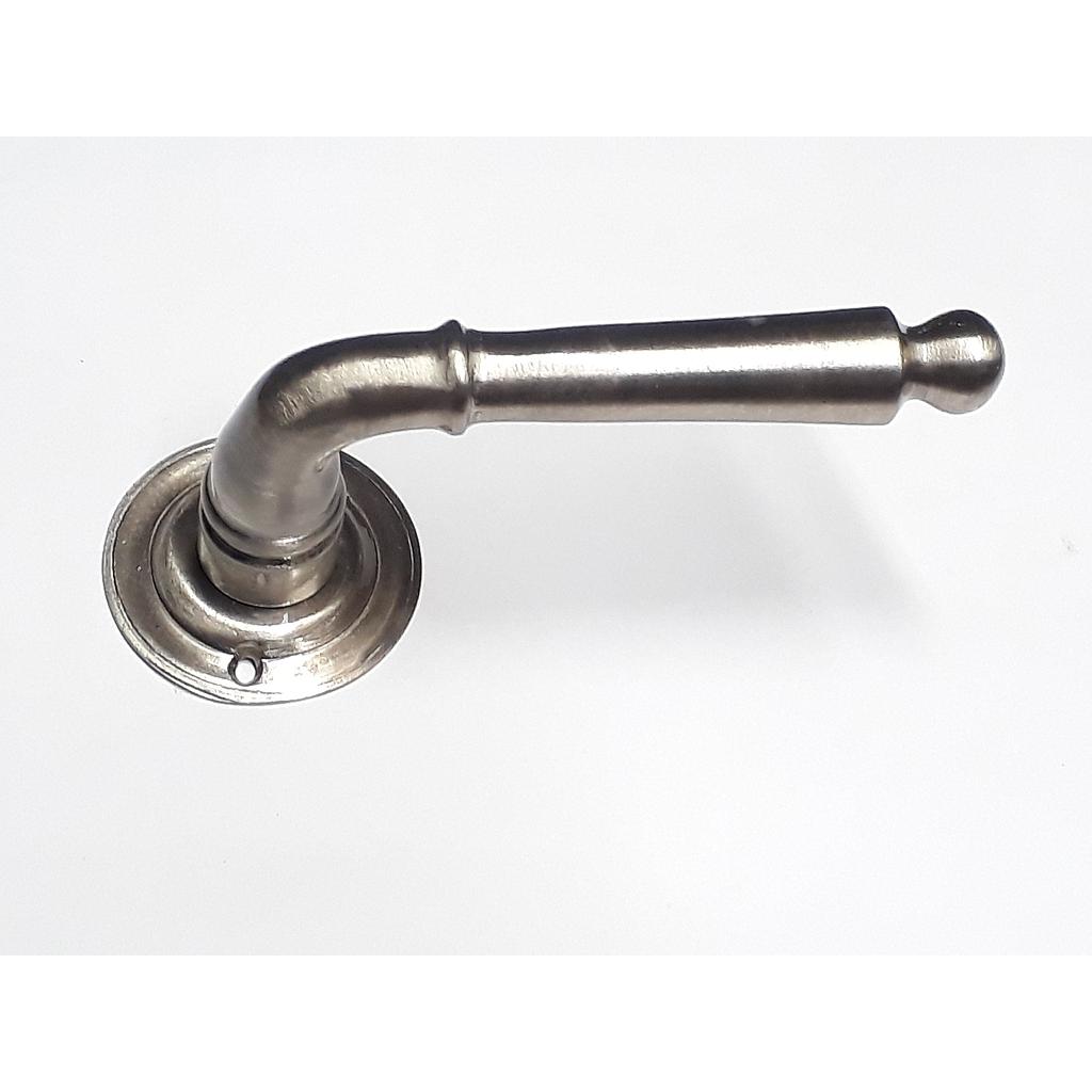 Art.1053-02 Doble balancin Bolita con roseta platil satinado