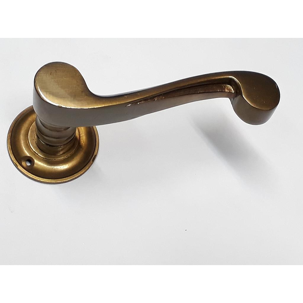 Art.3399-1 Doble balancin Rulo con rosetas florentino