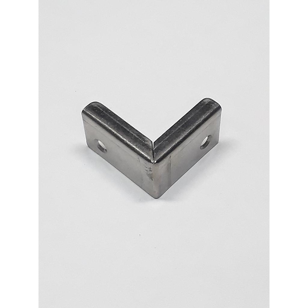 Art.2354-5 Esquinero 26x26x13 mm acero